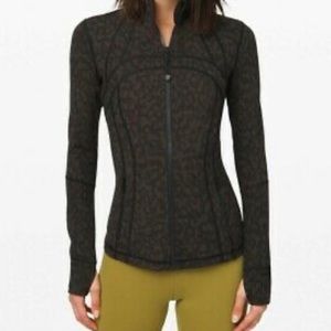 Lululemon define jacket size 4